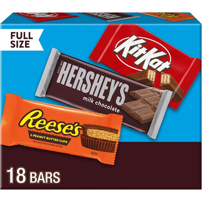 “Best snacks for outdoor picnics featuring chocolate variety pack and easy family-friendly treats.”