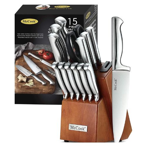 Sharp kitchen knife with built-in sharpener